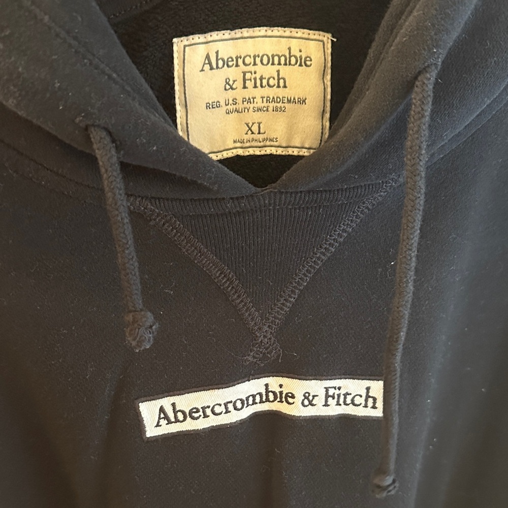 Abercrombie & Fitch Black Logo Hoodie - Picture 2 of 3